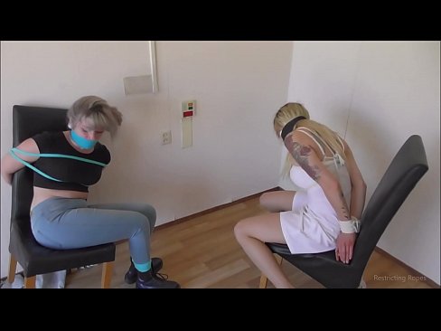 ❤️ Tràilleach / ceangailte agus gagged / nighean ann an àmhghar ❤️  Pornografach  aig gd.tubsexercom.ru ❌❤