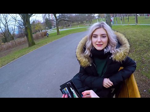 ❤️ Swallows hot cum coigreach airson airgead - blowjob anns a 'phàirc le Eva Elfie ❤️  Pornografach  aig gd.tubsexercom.ru ❌❤